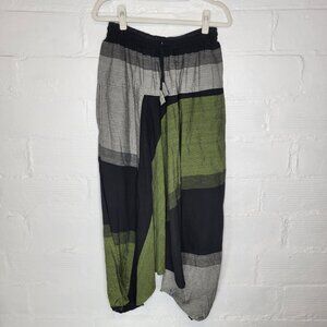 Funky Yak Women's Medium Balloon Aladdin Pants Pull On Drawstring Gray Green